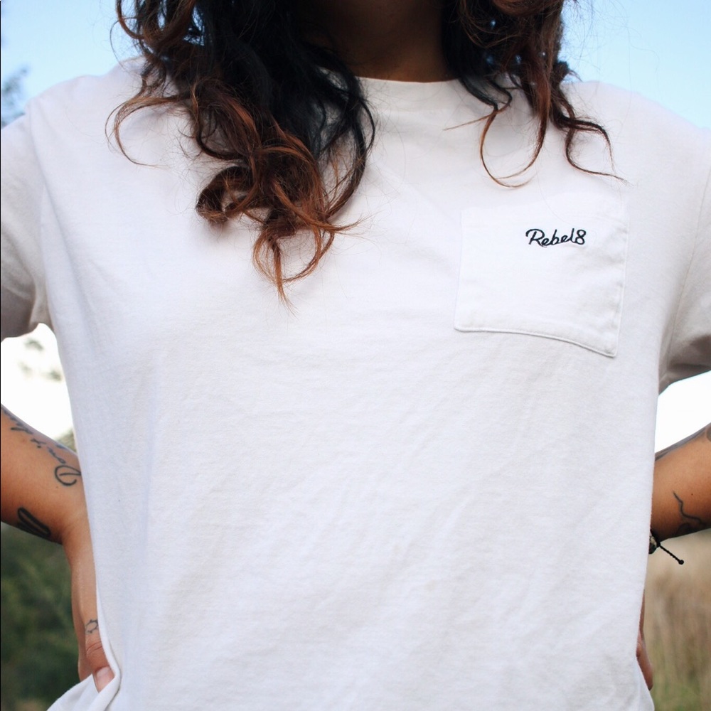 rebel 8 t-shirt - Picture 2 of 2